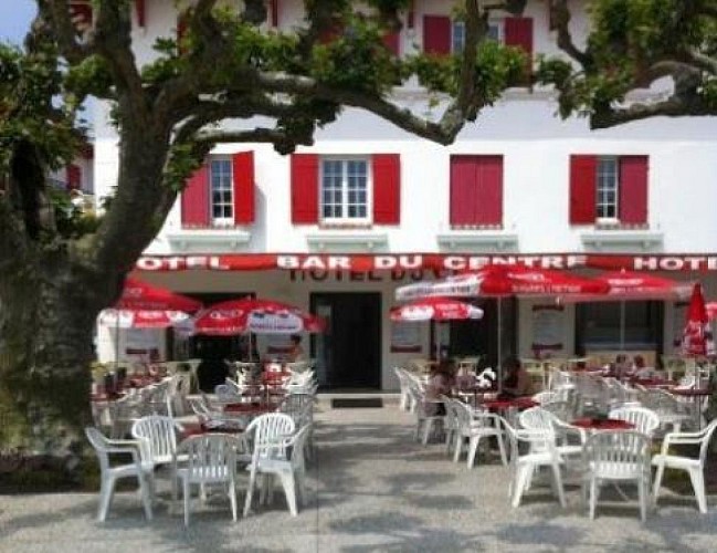 Bar du centre-Vieux-Boucau-OTI Landes Atlantique Sud