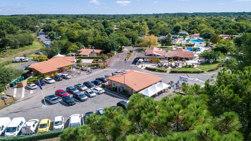 Resto Les Ecureuils parking