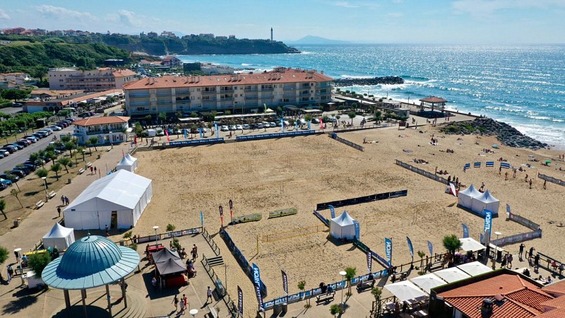 Anglet Beach Bask