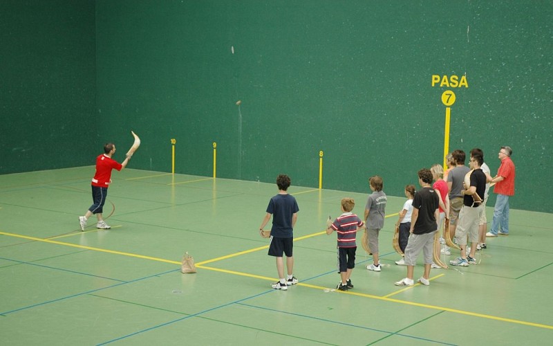 Pelote-Luzean-St-jean-de-Luz-3-1440x900