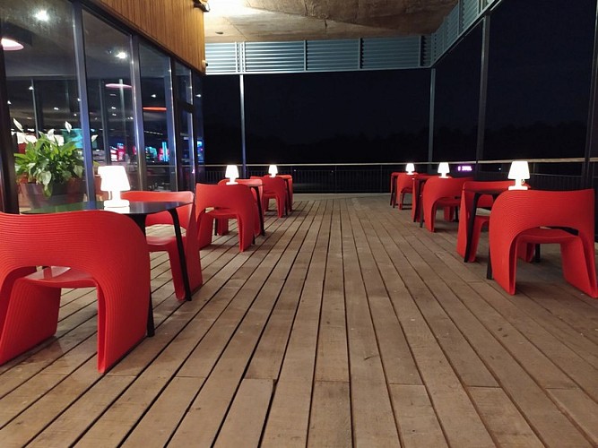 Terrasse_restau_casino_2020