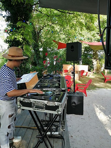 Solar café4