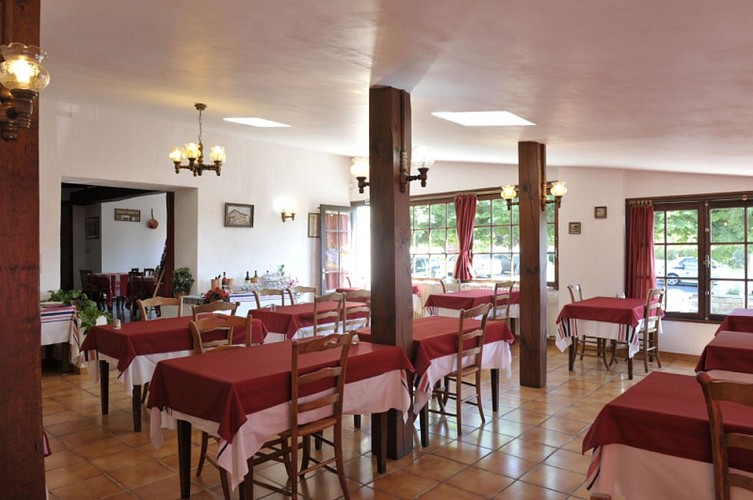 BARATCHARTEA-Restaurant