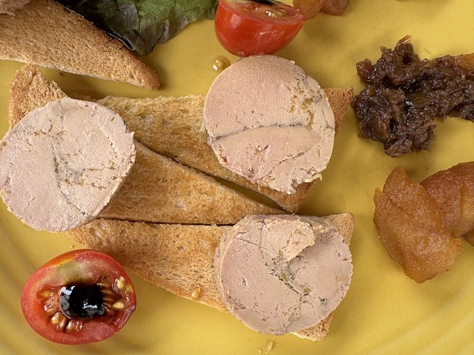 Arts et Délices - Assiette foie gras - OLORON SAINTE-MARIE (©OTHB) - DI