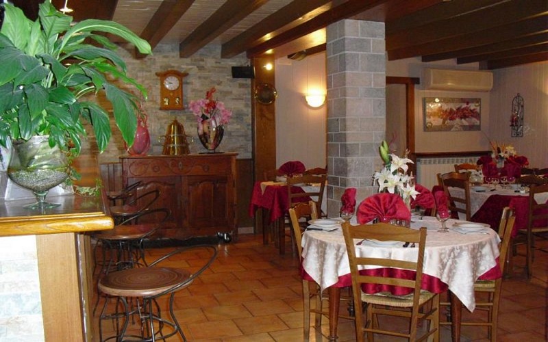 Restaurant Ogibarnia 3