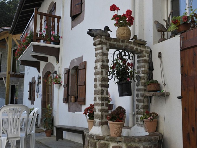 Hotel restaurant Erreguina - exterieur terrasse - Banca