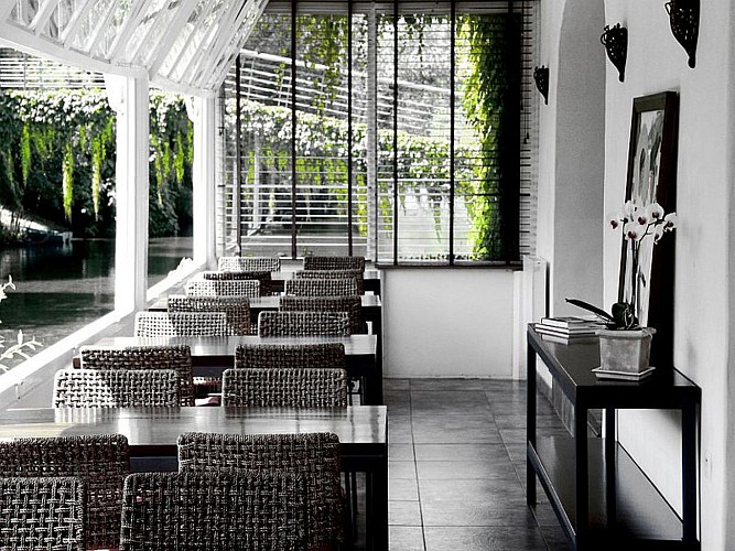 Hotel Arcé - terrasse couverte - St Etienne de Baïgorry