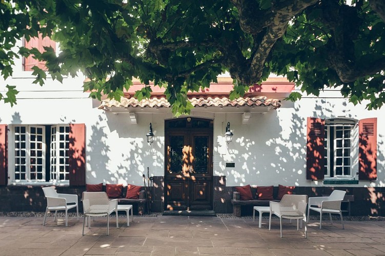 entree-restaurant-arce