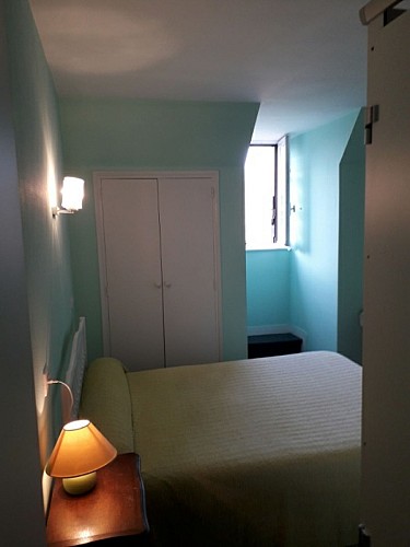 Les Eyzies_Chambres Les Falaises chambre 2©Demaison