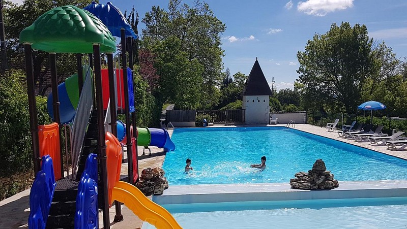 Piscine exterieure©Camping Bleu Soleil