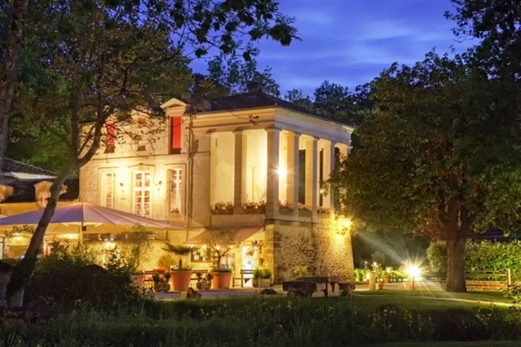 le-moulin-de-la-pique-accueilnuit