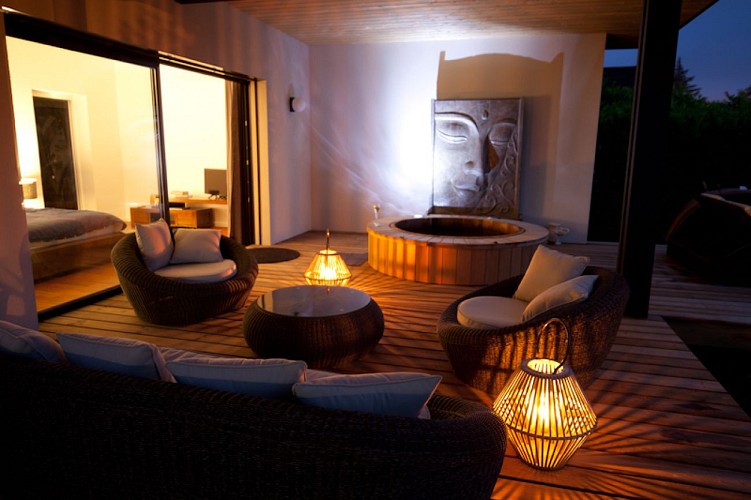 Villa-Margaux---Terrasse--Fargues-St-Hilaire-Hesse-Nachon-2