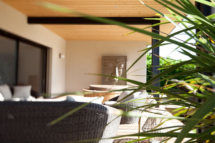 Villa-Margaux---Terrasse-2--Fargues-St-Hilaire-Hesse-Nachon-2