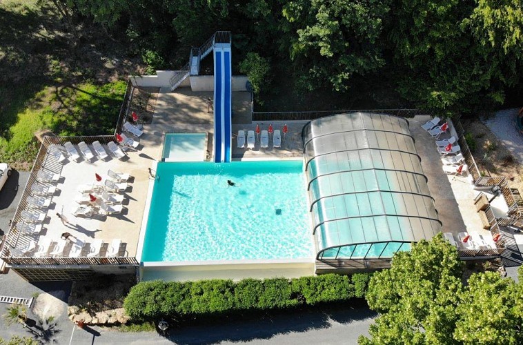 vue-aerienne-piscine--2-