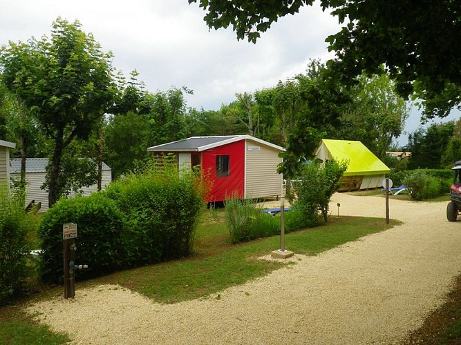 Camping Les Poutiroux