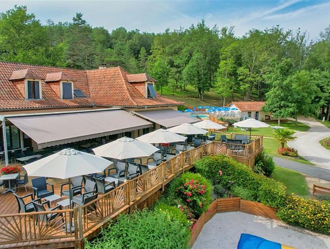 bar-la-pelonie-terrasse-2