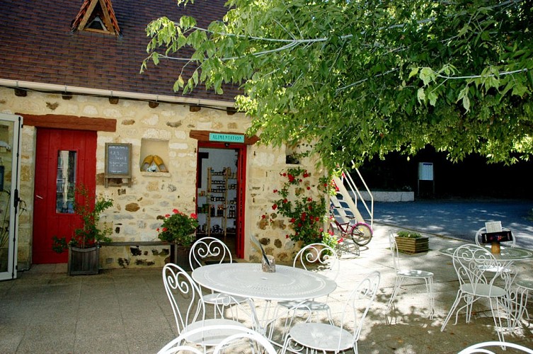 Les-Pialades-Bar_restaurant