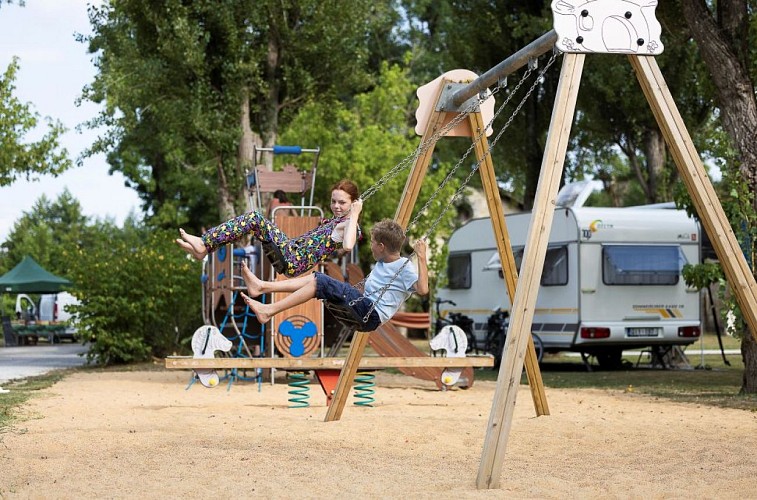 Camping-Cigaline-Montpon(14)