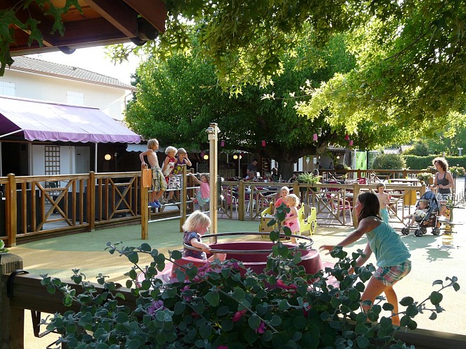 Aire de jeux Camping La Cigale Arès