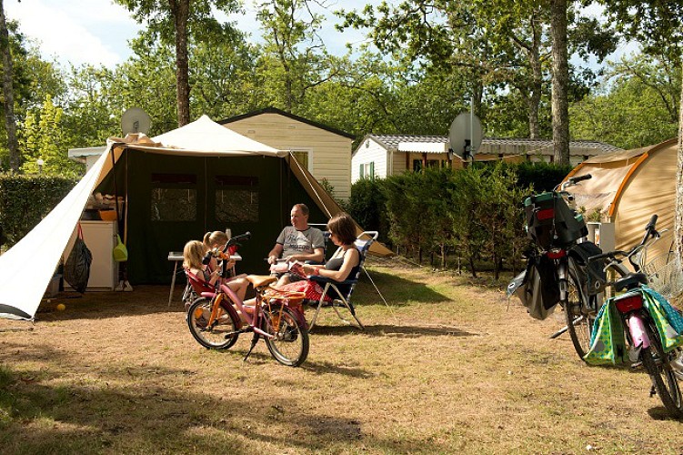 Camping La canadienne - Famille - Arès - Bassin d'Arcachon ©La canadienne