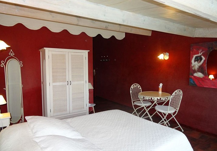 HLOAQU047FS002V7_CHC162_BEAUGAS_grande08