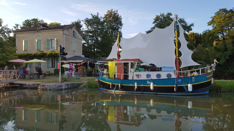 La-Poule-à-Vélo - Destination-Agen-Tourisme