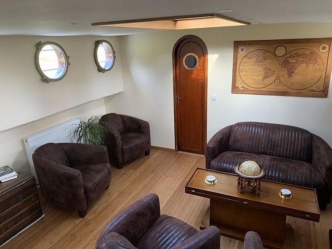 Péniche Wakaï - salon