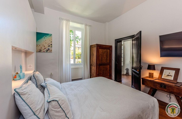 HLOAQU047V50INVZ_Lauzun_CH-UnPetitChâteau_2457_photo6