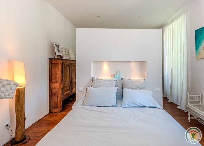 HLOAQU047V50INVZ_Lauzun_CH-UnPetitChâteau_2457_photo2