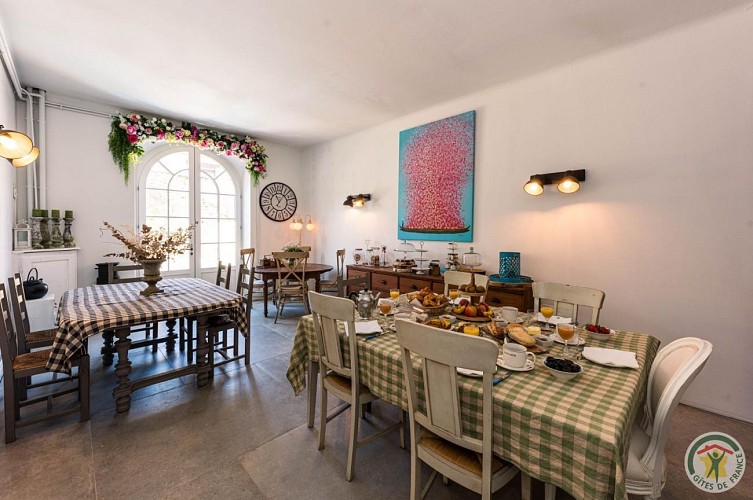 HLOAQU047V50INVZ_Lauzun_CH-UnPetitChâteau_2457_photo10