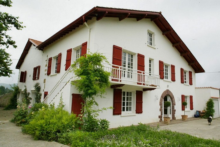 Chambres d'hôtes Oyhanartia 64120 - Larceveau (3)