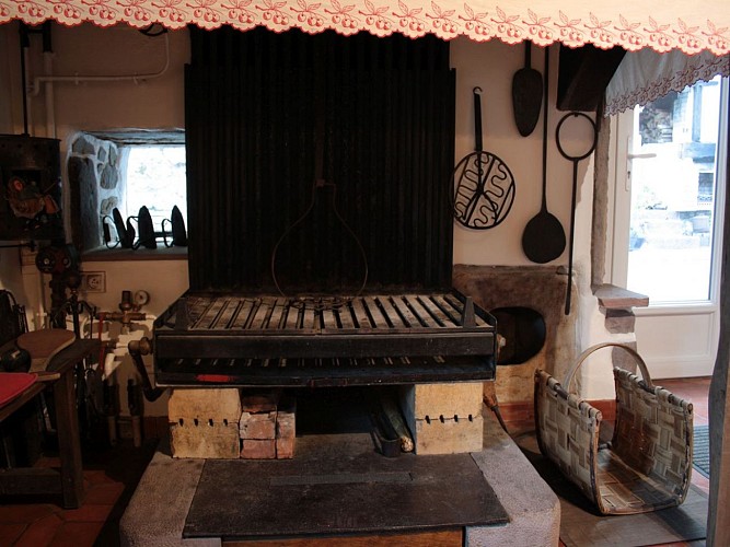 Agorerreka-cheminée-Baigorri©Flores