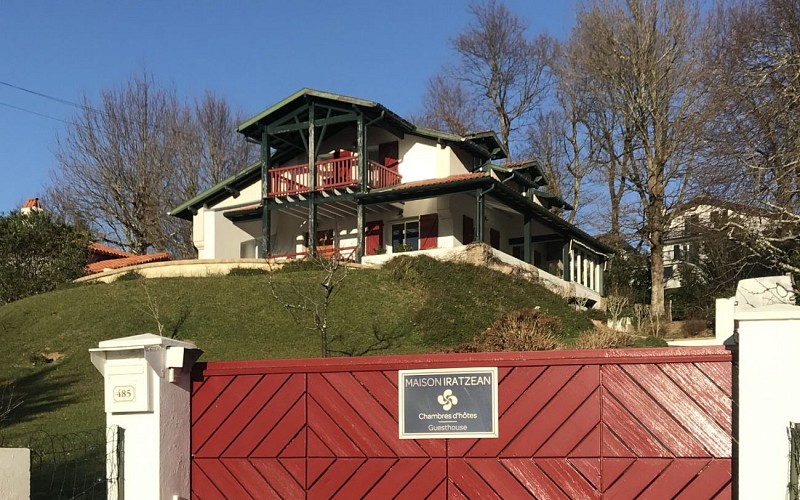 Asc-iratzean-facade2-3