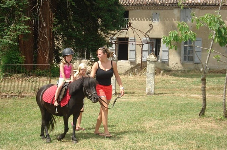 cclt_hpa_charmant_àcheval