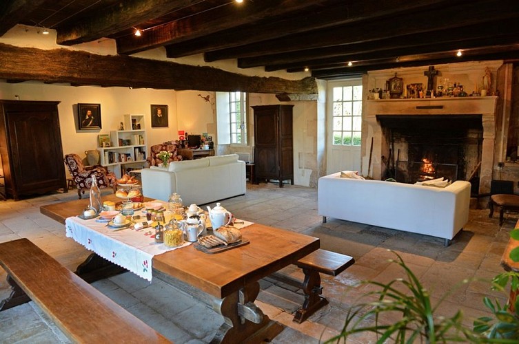 Le Prieuré Saint-Barthélémy