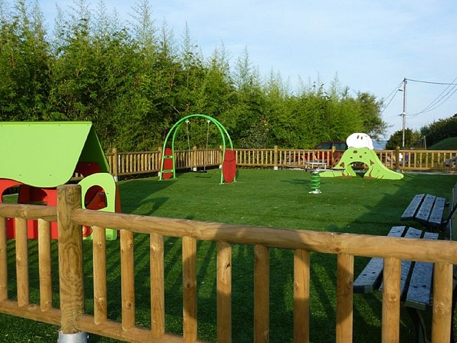 MEDIA-9a603c3f-e7f8-4d89-8d78-44fcc82cb4f6