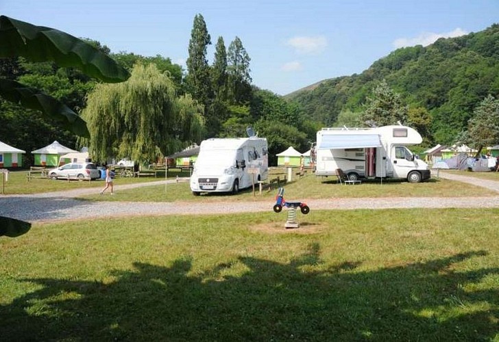 Camping Amestoya-tentes-camping-cars-bidarray