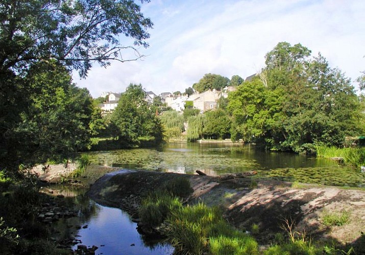 camping-au-lac-hautibus-deux-sevres-decouverte