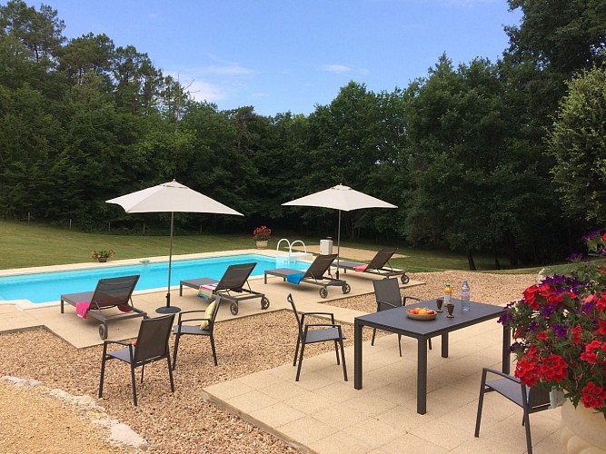 Fonchave avec sa piscine privée au nord de Sarlat