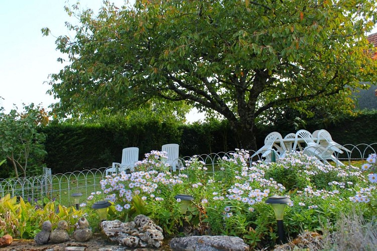 040238-les roses tremieres- maison de campagne 4-6 pers - vallée  de la dordogne(3)