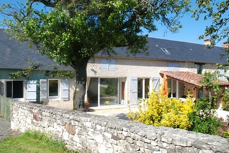 Le_Bouscandier_location_piscine_privée_Vallée_de_la_Dordogne