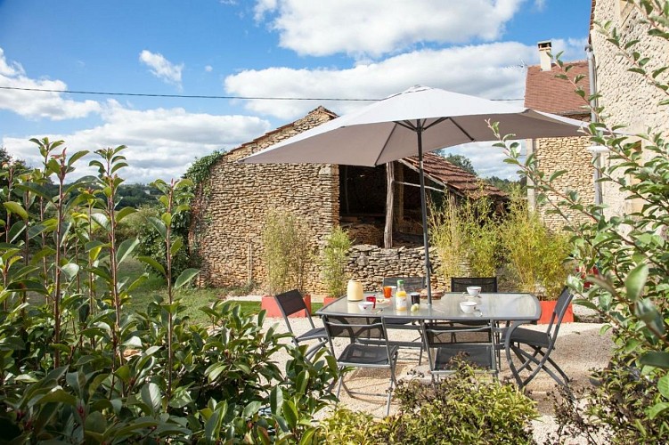 La Garenne avec sa piscine privée proche de Sarlat