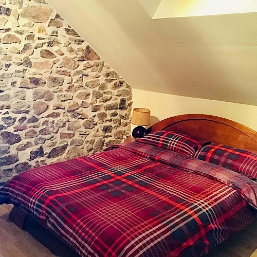 CHAMBRE GITE des rosiers puyregonde dordogne nature - Sirtaqui