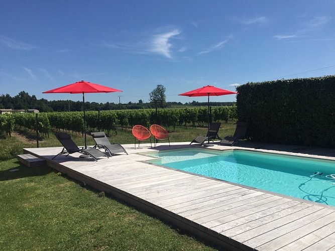 Meuble-La--Grange-Saint--Mariens-Corinne-Couette-piscine-2-800x600