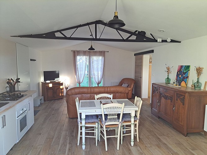 vue d'ensemble gite les cerisier33 (002)