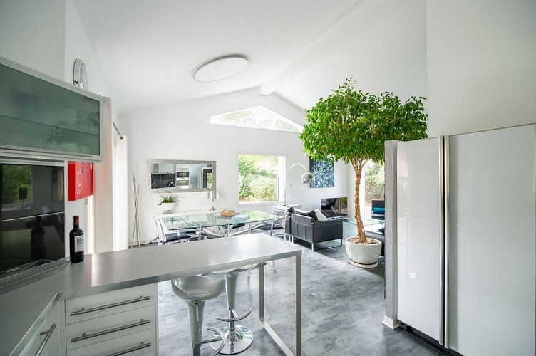 OTI-4 square Dous Casous 40660 Messanges-190920-011