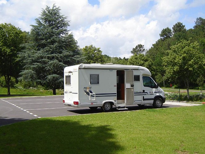 Aire de camping-cars Célac Questembert