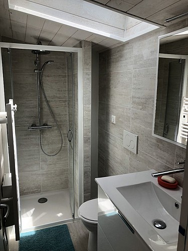 UZA_MOURRE Jacqueline_Salle d'eau