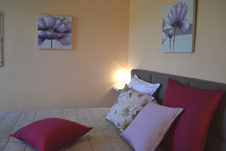 HLOAQU047FS00016_563001--