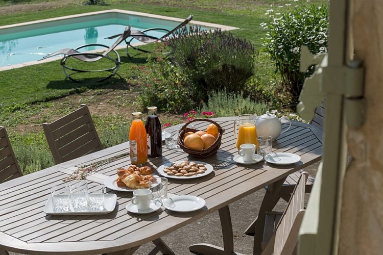 Gîte la prune - extérieur et terrasse